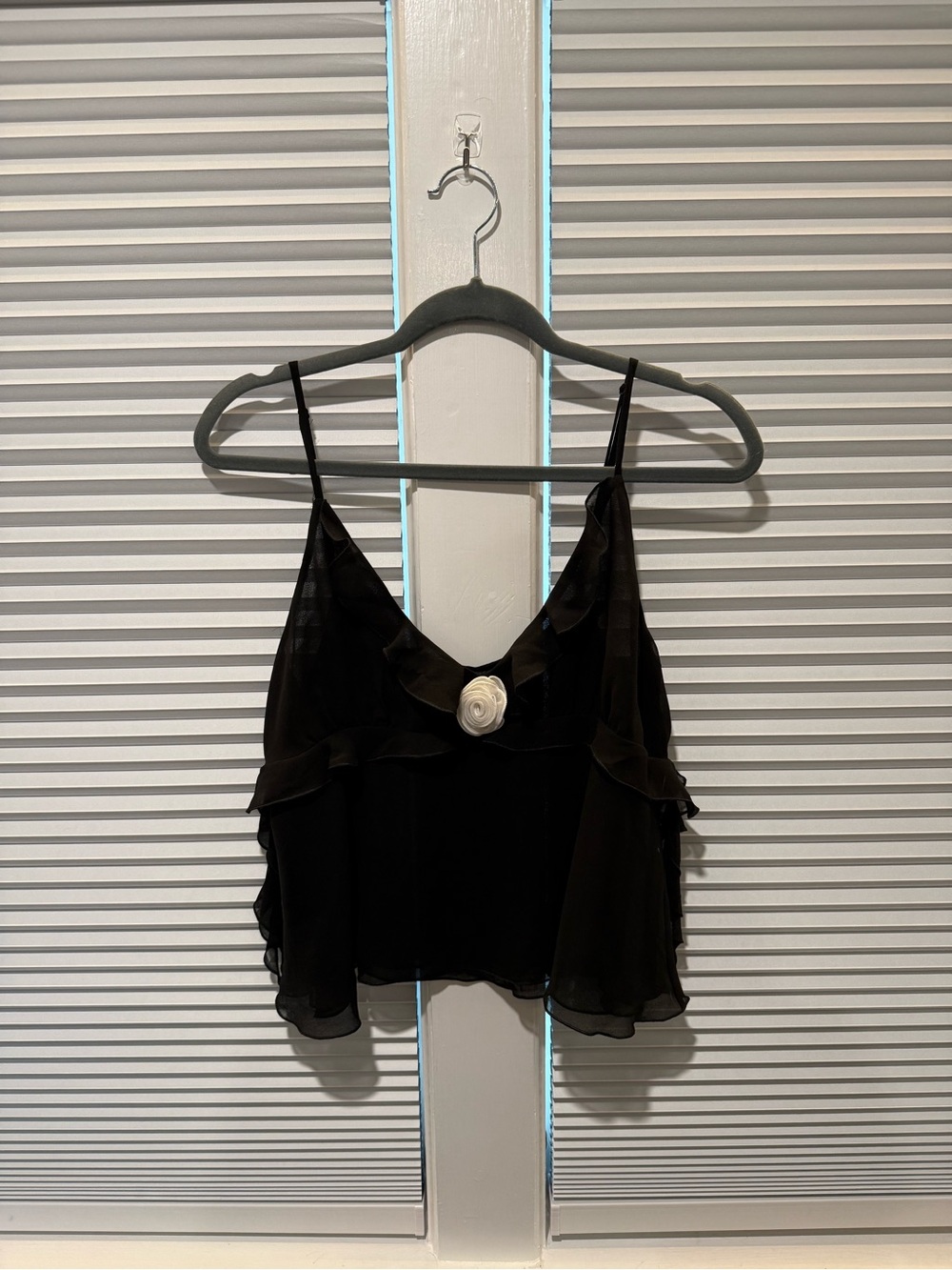 Aritzia/ Wilfred Flowy Tank - Medium